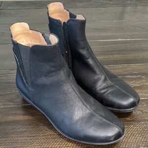 Elegant Black  Ankle Boots